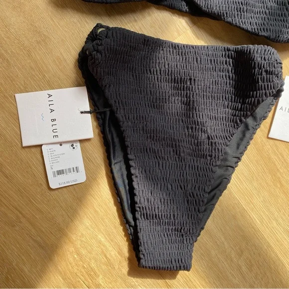 Free People x Aila Blue Daisy Smocked Bikini Black size small
